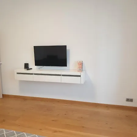 Апартаменти Ferienwohnung Shaki Фюссен