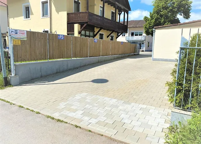 Апартаменти Ferienwohnung Shaki *