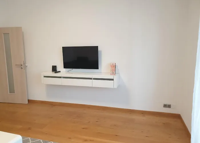 Апартаменти Ferienwohnung Shaki Фюссен